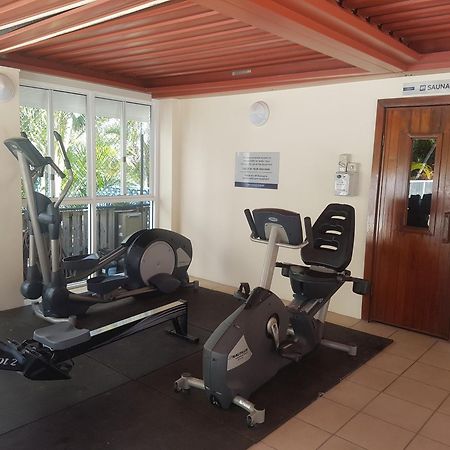 Surfers/Broadbeach Pool View. Free Parking & Wifi Gold Coast Buitenkant foto