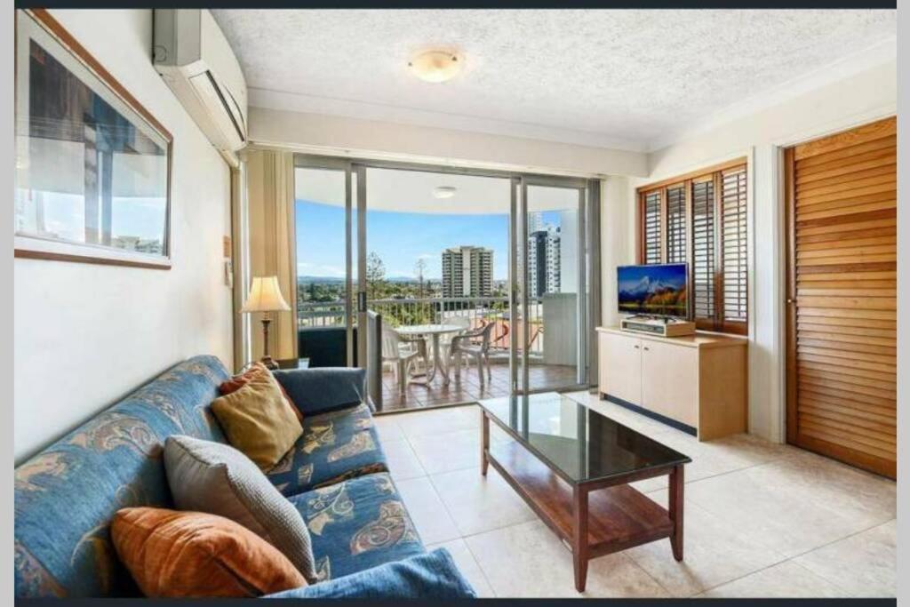 Surfers/Broadbeach Pool View. Free Parking & Wifi Gold Coast Buitenkant foto